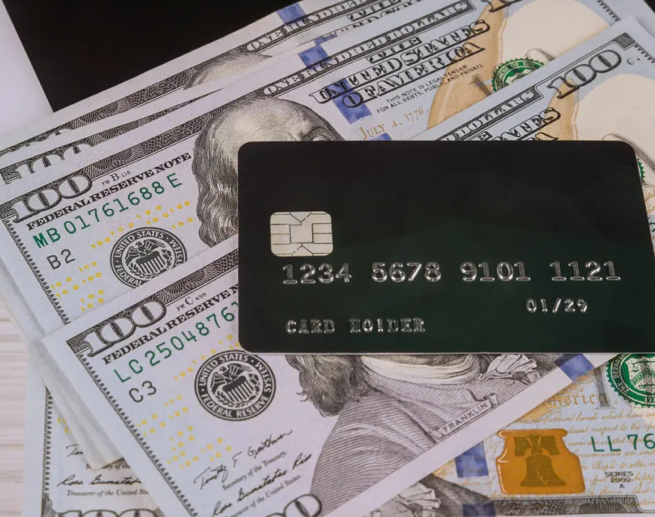 Miami buyer paying down credit cards to lower utilization and boost score