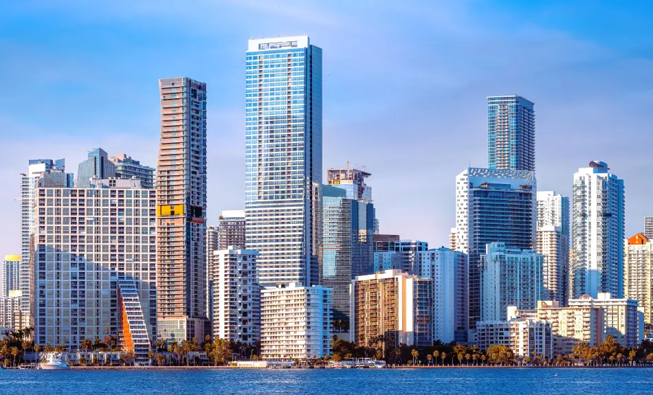 How Much Income Do You Need to Buy a Home in Miami in 2025?